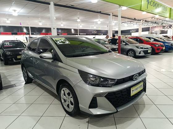 HYUNDAI HB20S 1.0 12V FLEX COMFORT PLUS MANUAL